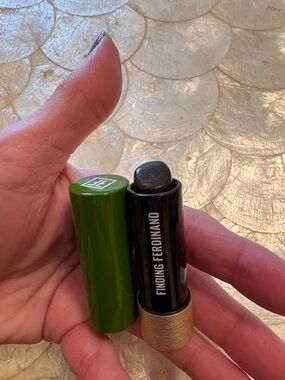 Finding Ferdinand delicious lip balm -  Black mixed berry- used